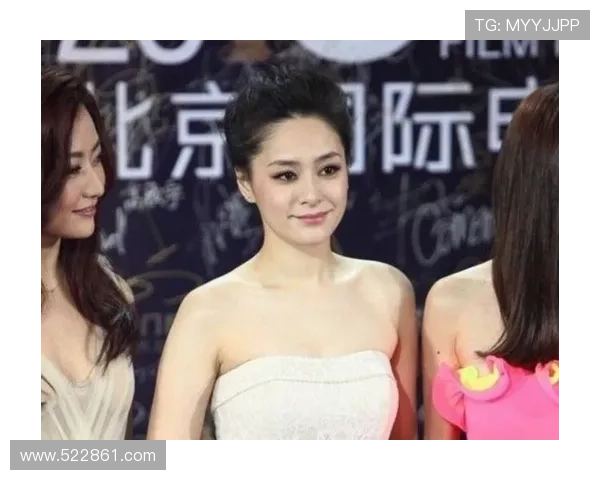 探寻“纱仓真菜番号”背后的魅力：一场关于艺术与情感的对话